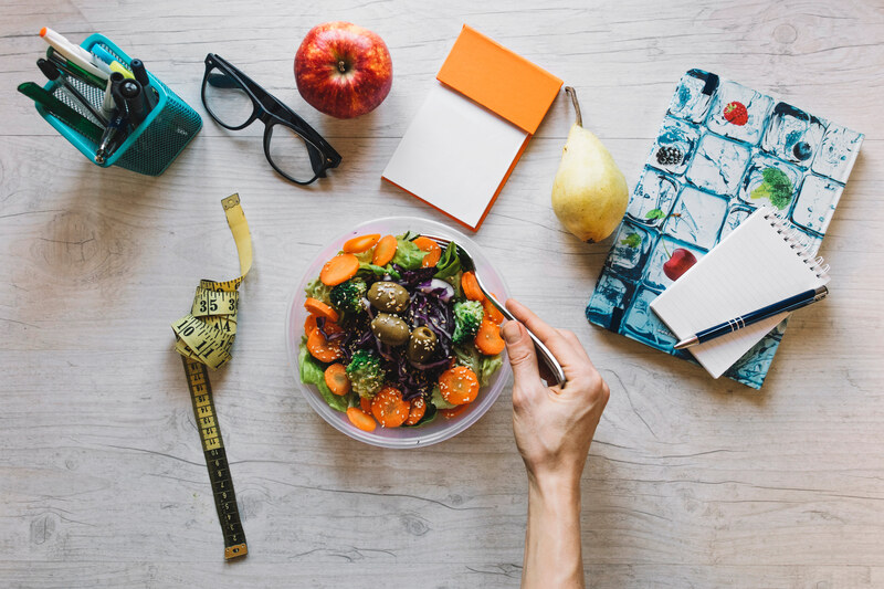 Sağlıklı Beslenme İpuçları: Doğru Öğün Sayısı ve Yeme Zamanı